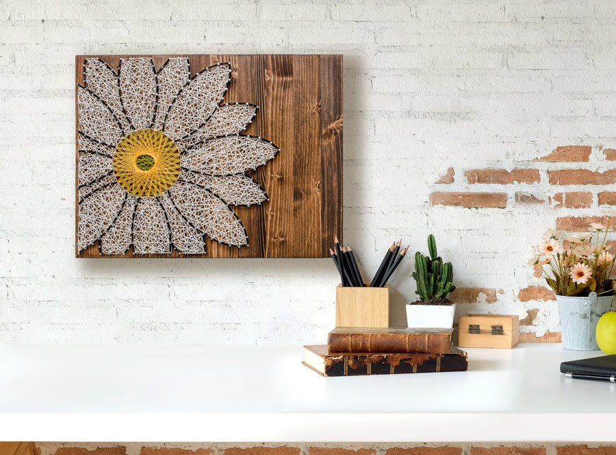 White Daisy String Art Kit