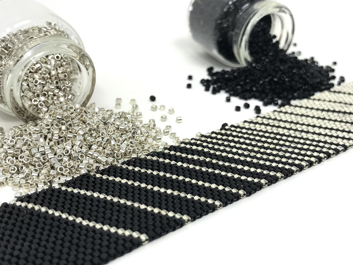 Black to Silver Stripes Beading Kit