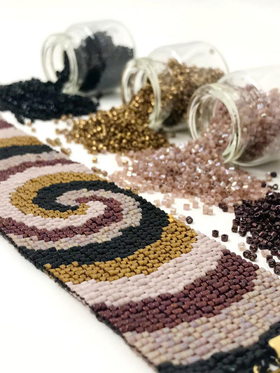 Gold Swirls Beading Kit