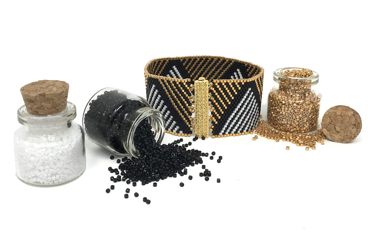 White &amp; Gold Triangle Beading Kit