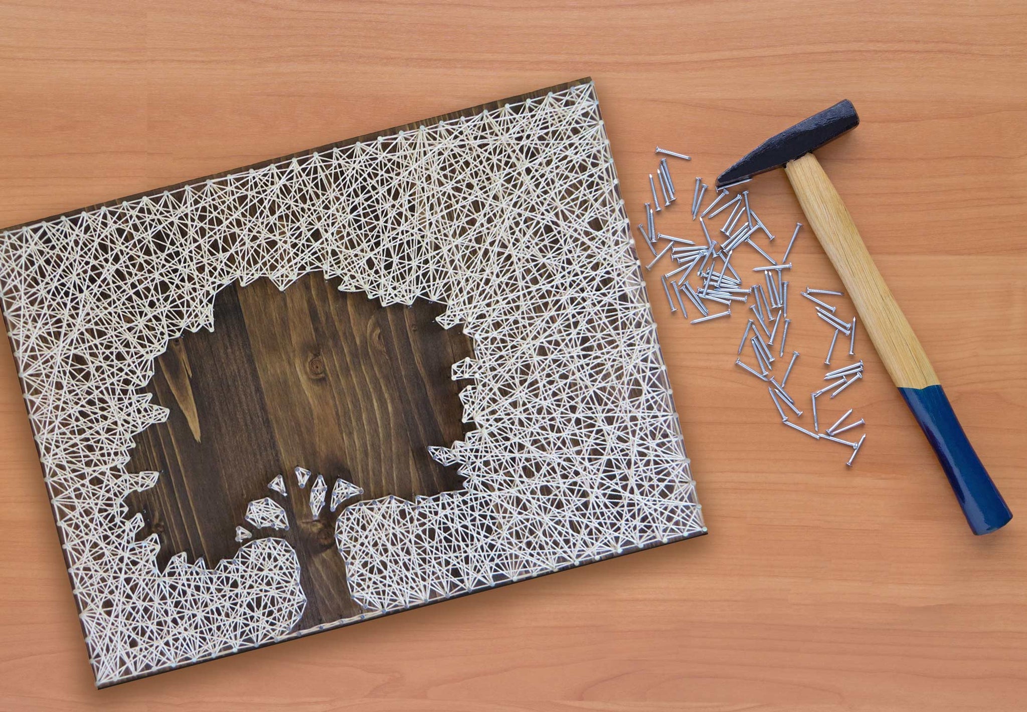 Inverse Oak Tree String Art Kit - String of the Art
