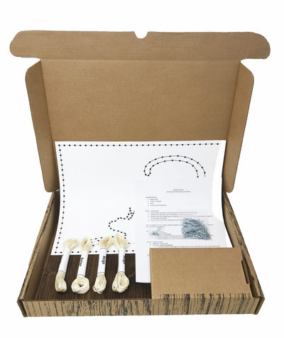 Stretching Cat String Art Kit - String of the Art